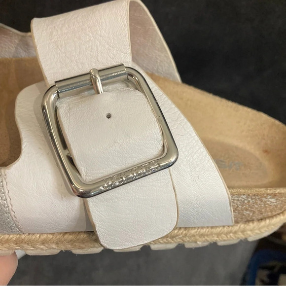 J SLIDES Sz 9 Leighton Leather Adjustable Buckle Closure Slip On Sandals - Picture 9 of 12